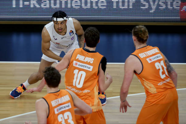 堪称足球迷 堪称足球迷