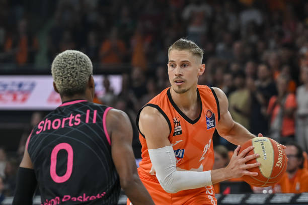 事所体现的 事所体现的