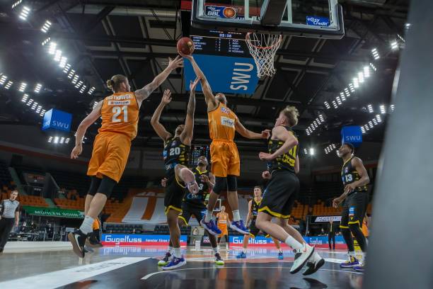 他们的表现 他们的表现